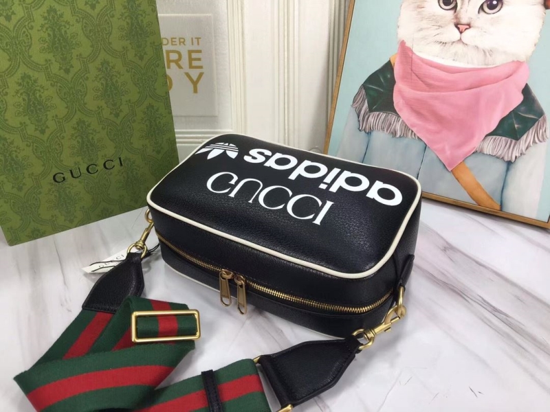 Gucci Satchel Bags